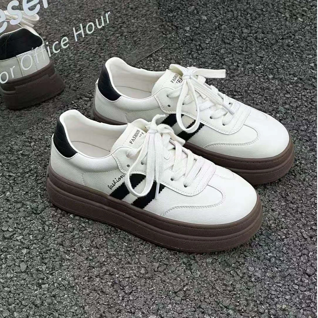 【星款】女士复古德迅鞋新款厚底板鞋889-1