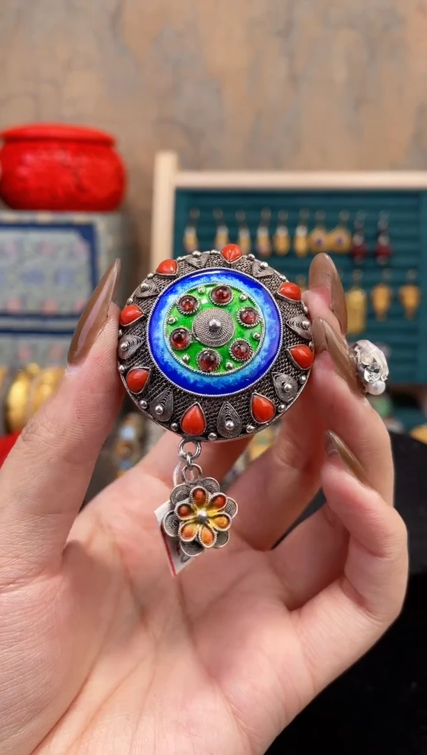 【闪购商品】非遗绝技花丝镶嵌吊坠胸针黑皮绳