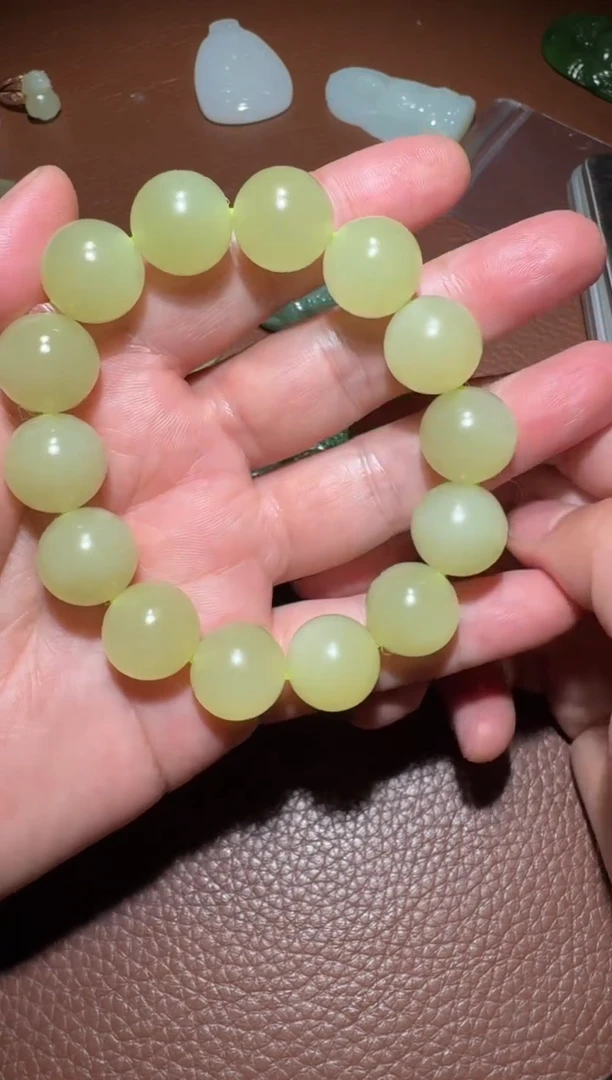 未镶嵌手链和田玉和田玉