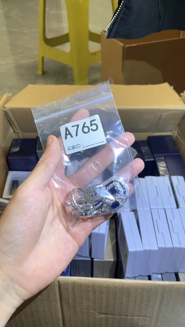 非金属无混****人简约气质经典百搭款A765
