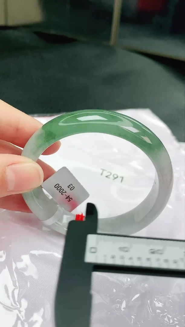 未镶嵌手镯翡翠缅甸天然A货翡翠手镯