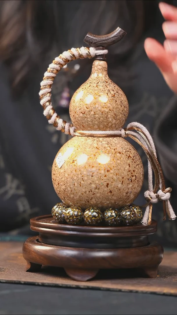 【闪购商品】YP190漆艺酒葫芦不包手串及旋转底座