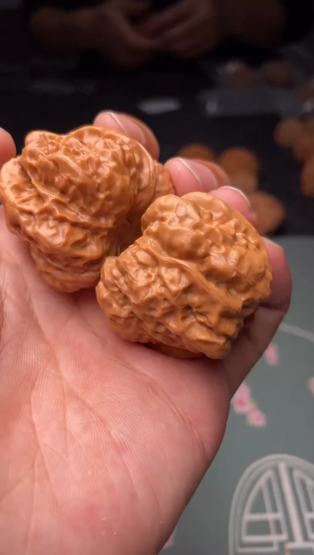 把件文玩核桃a168    蛤蟆头   38尺