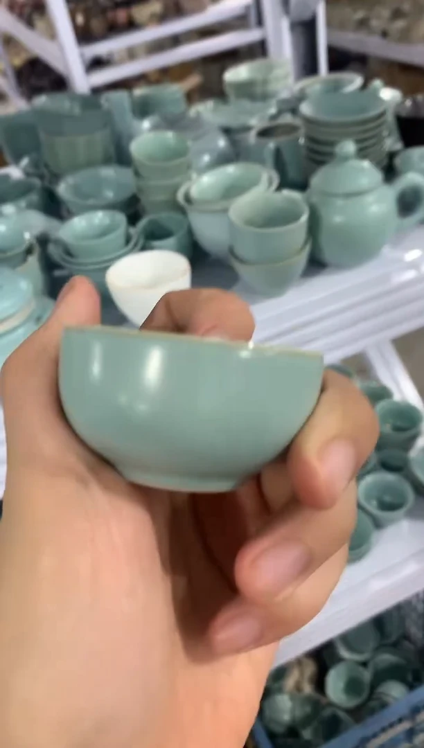 茶具茶壶、盖碗、主人杯、客杯（轻轻微瑕介意勿拍）