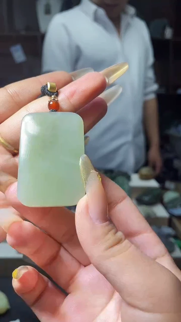【闪购商品】和田玉颈饰未镶嵌1