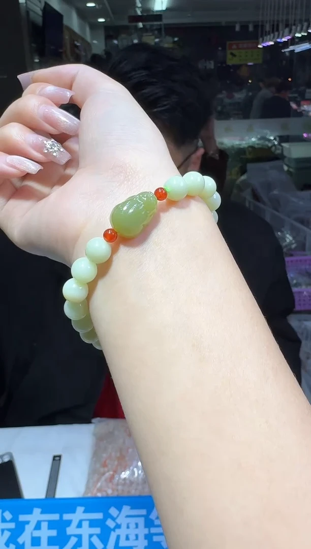 【闪购商品】和田玉手链未镶嵌多样性发一件 048