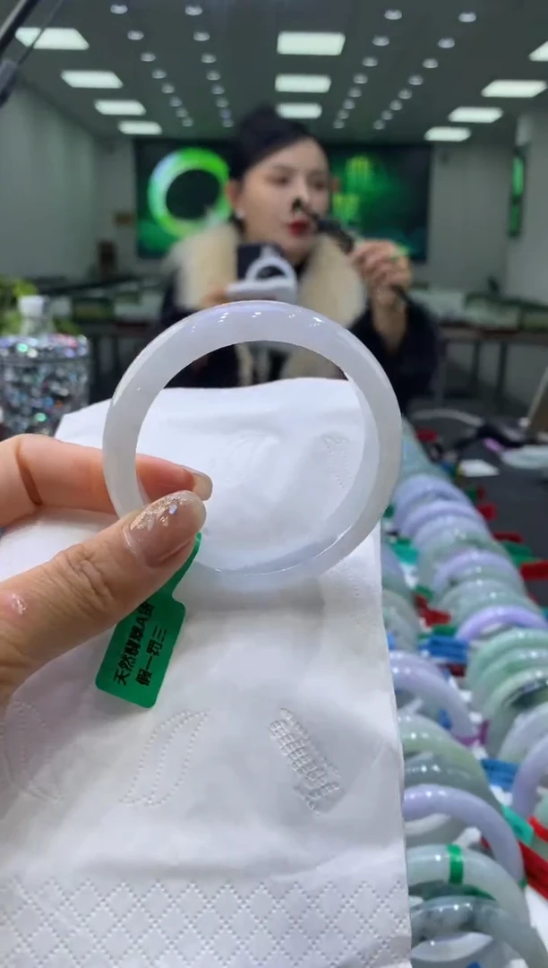 未镶嵌手镯翡翠00004644