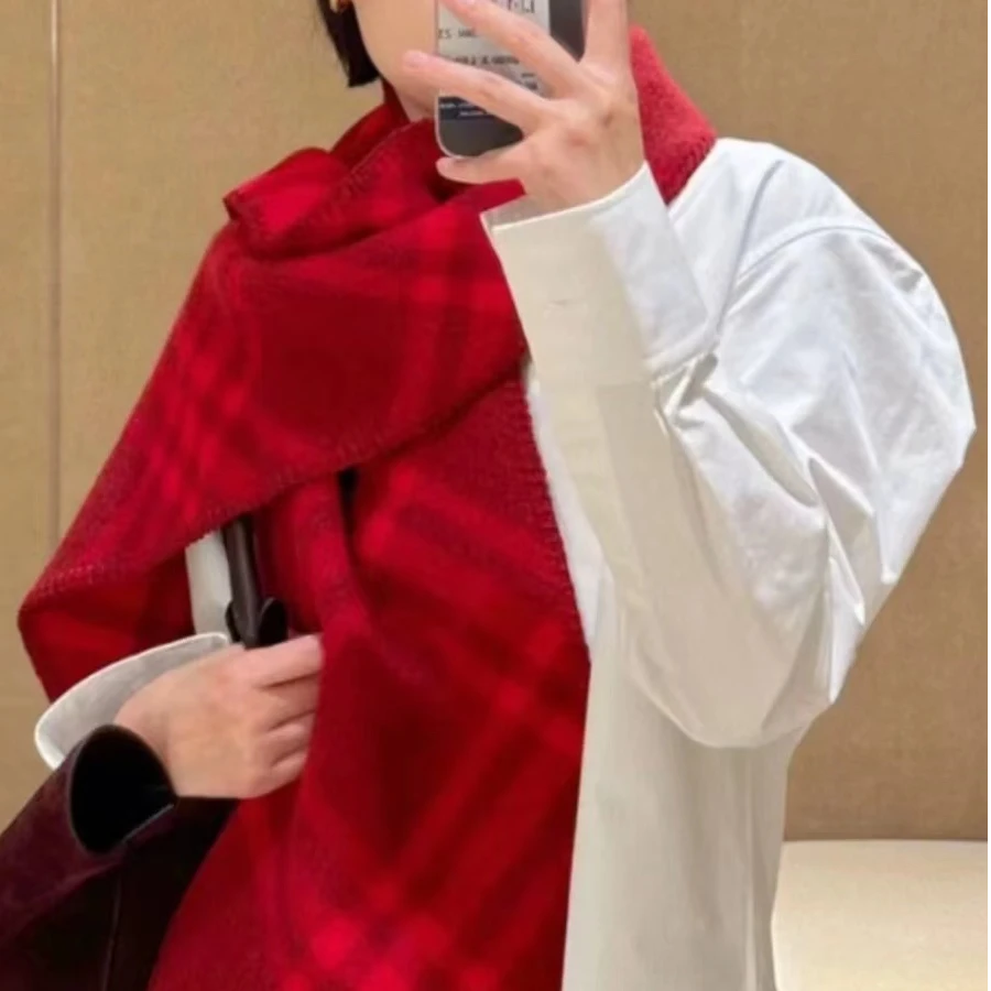 Z40 氛围感披肩围脖红色格