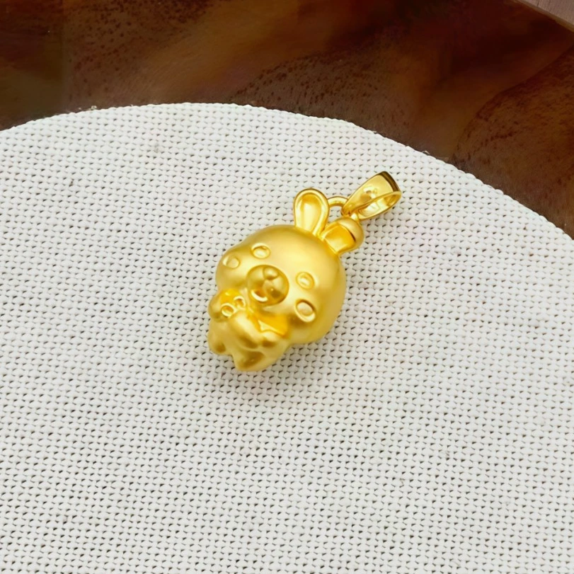 足金999 生肖兔吊坠 1.39