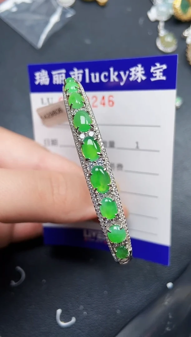 翡翠银S925镶嵌颈饰0246