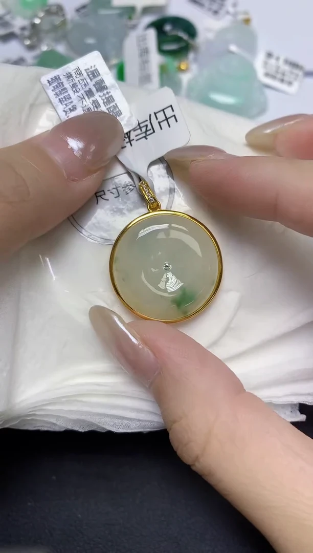 颈饰未镶嵌翡翠天然缅甸翡翠A货百元以上9元证书费自理