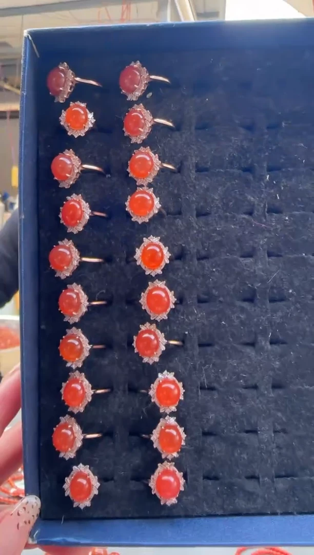 【闪购商品】南红玛瑙戒指银S925镶嵌原矿无优化多样发一颗戒指