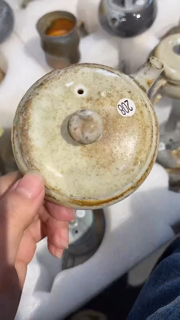 壶208号容量110-120ML中白泥 放漏