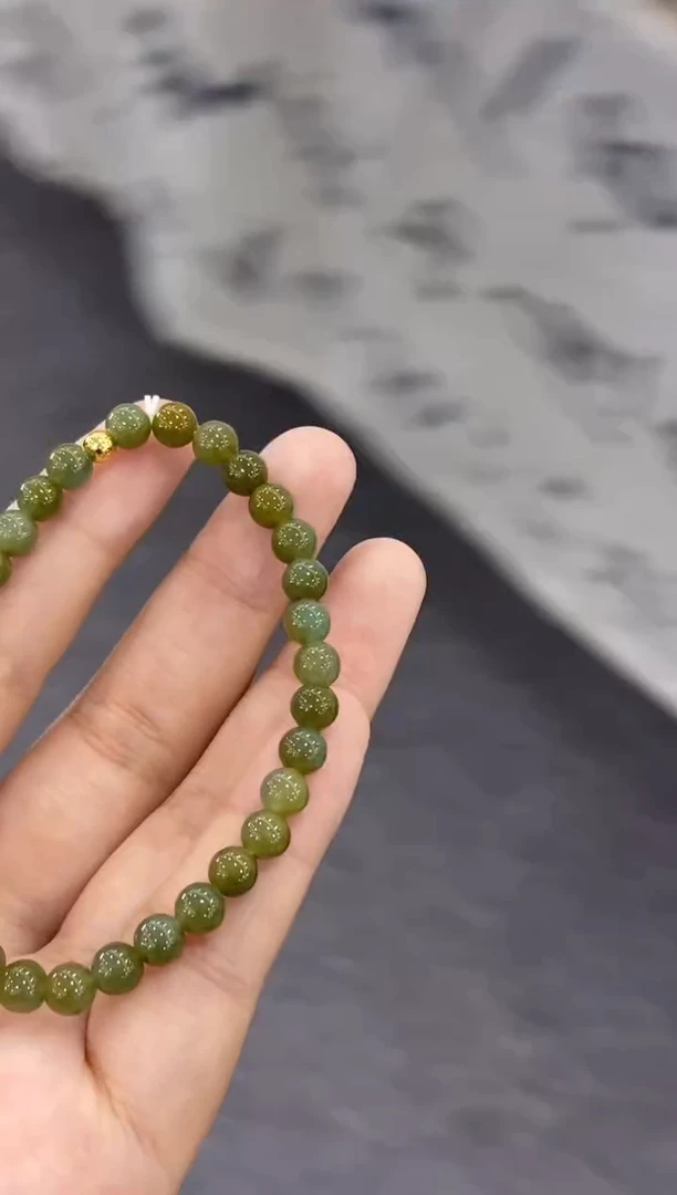 颈饰未镶嵌翡翠天然翡翠a货236