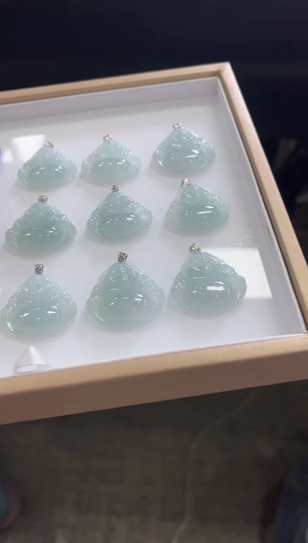 【闪购商品】翡翠颈饰18K金镶嵌V53多样性发一件/配绳子