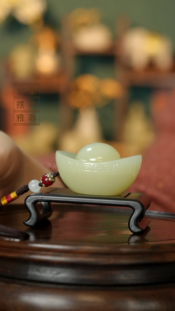 玉《小元宝一锭富》摆件