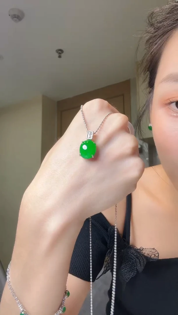 翡翠银S925镶嵌吊坠(不含链)天然翡翠吊坠