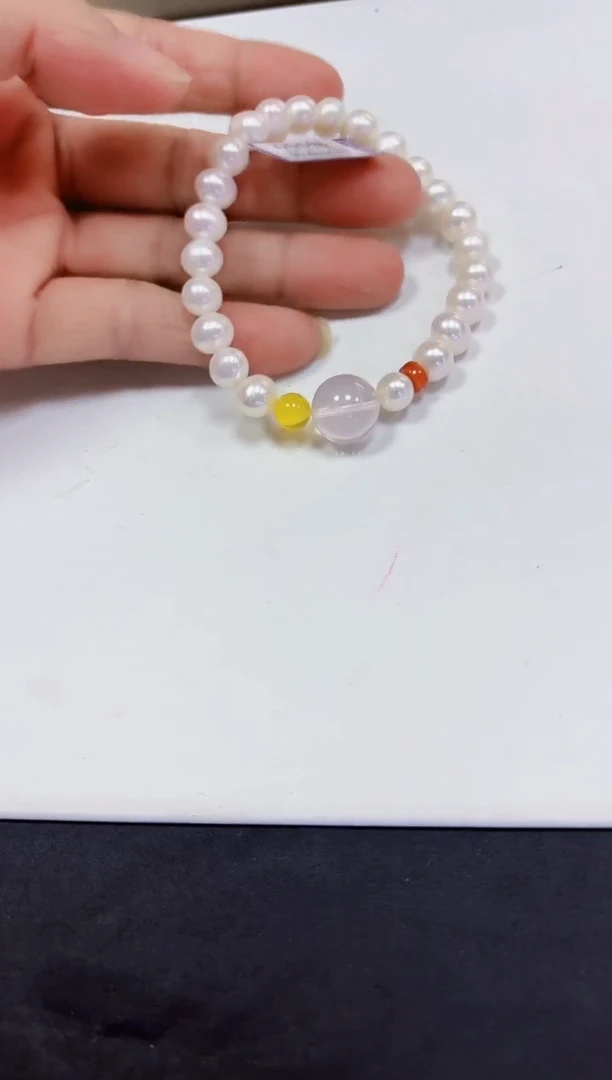 颈饰未镶嵌淡水珍珠手链