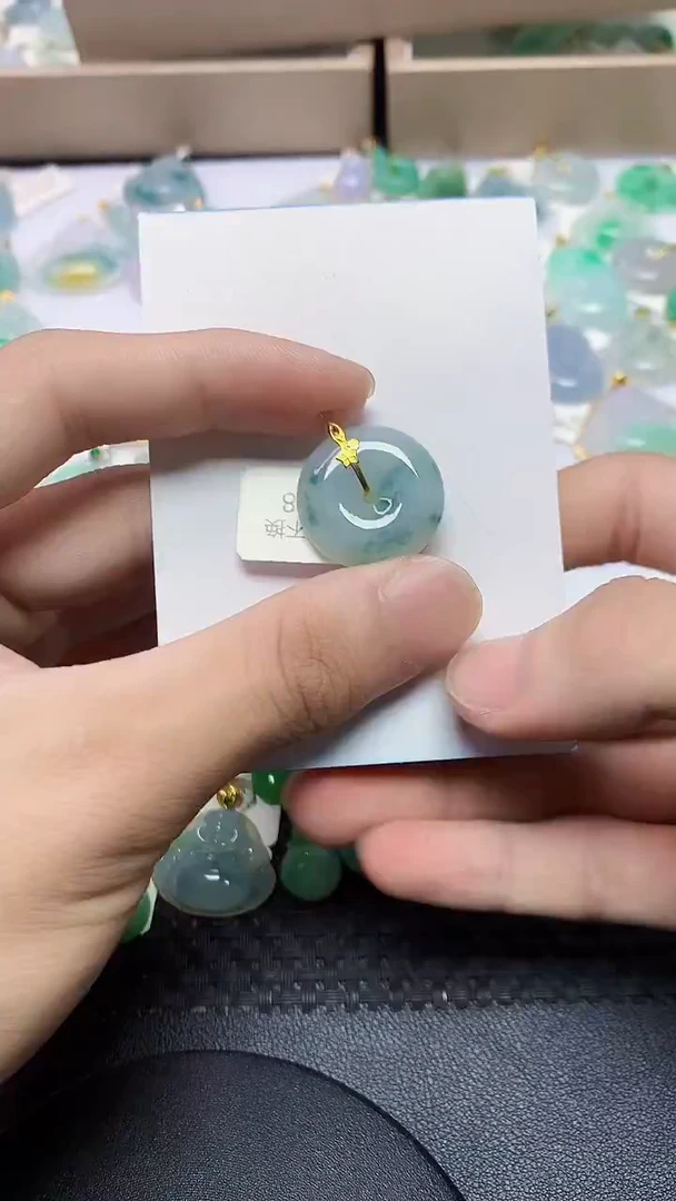 翡翠18K金镶嵌颈饰345345343434