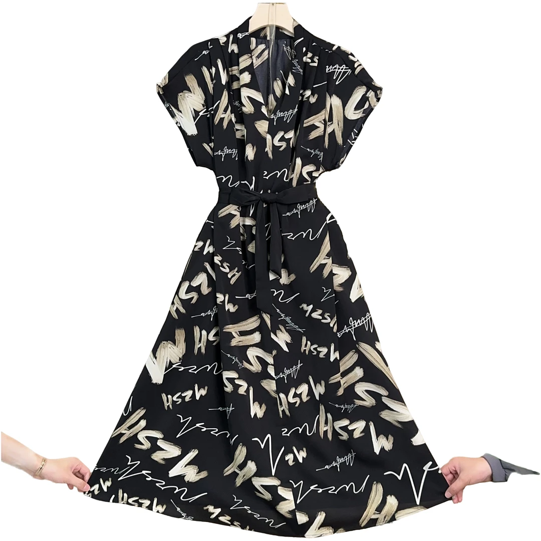 现货【RG188】2025年时尚气质百搭减龄法式收腰复古显瘦女装连衣裙