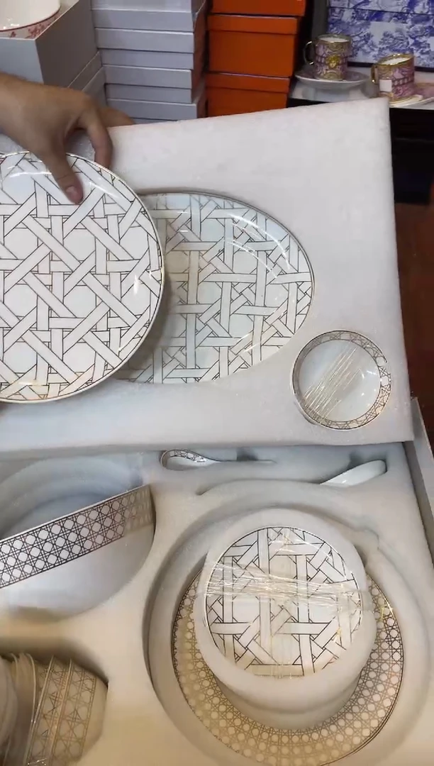 杯鸿辉家品牌瓷器，京东包邮！