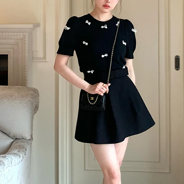 3012时尚女装2025春夏款时尚珍珠蝴蝶结胖MM百搭短袖冰丝针织上衣