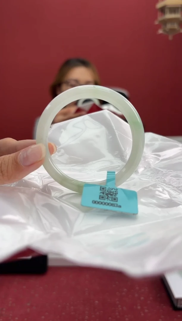 翡翠手镯（圆镯）未镶嵌11手镯