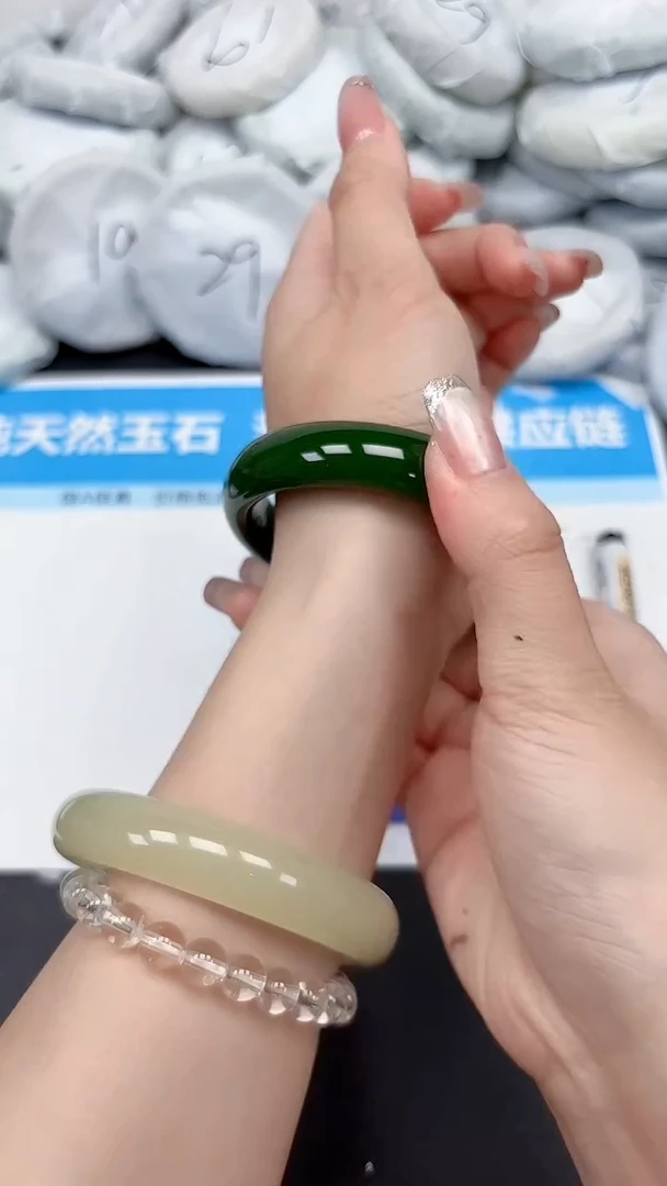 未镶嵌手镯石英质玉362/5758