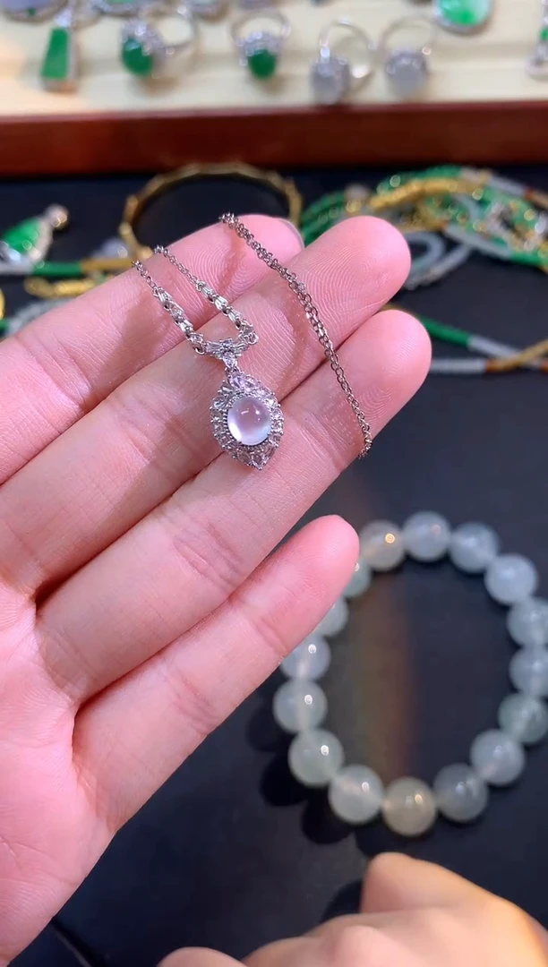 套链18K金镶嵌翡翠套链|5200+260