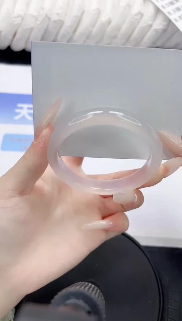 未镶嵌手镯石英质玉143-53