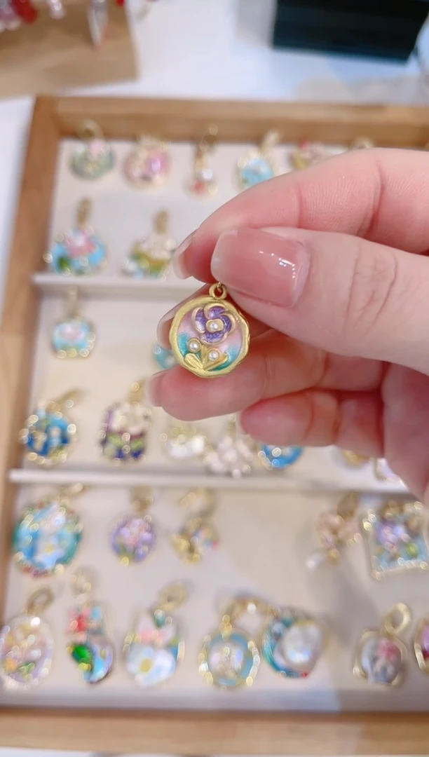 【闪购商品】淡水珍珠颈饰合金吊坠