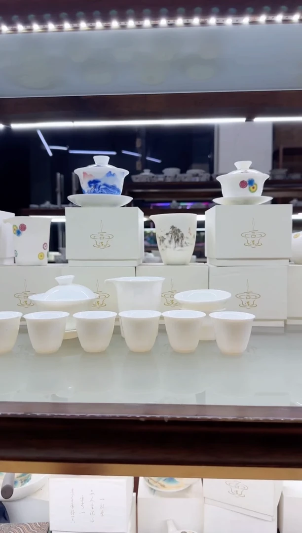 【闪购商品】瓷片言泥言泥言泥@YN115