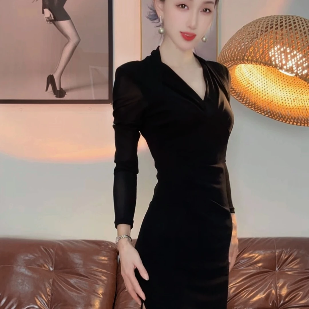 星光盛宴黑色细闪收腰气质优雅高定款秋冬连衣裙