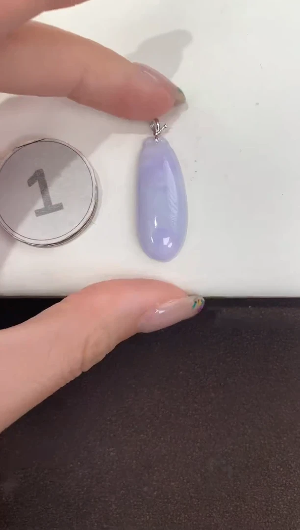 颈饰18K金镶嵌翡翠天然缅甸A货翡翠