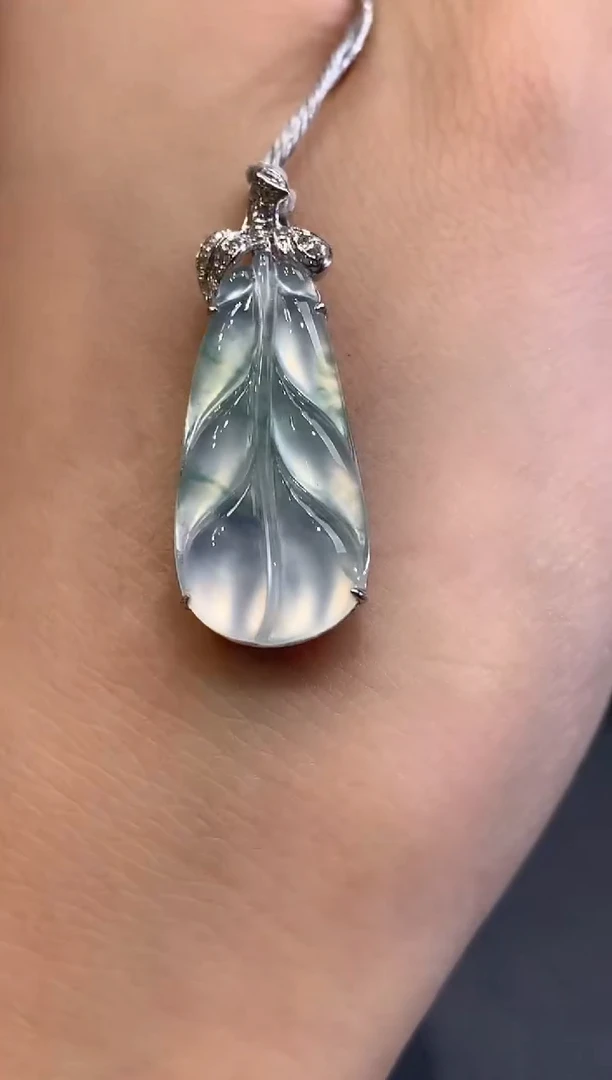 吊坠(不含链)18K金镶嵌翡翠a34