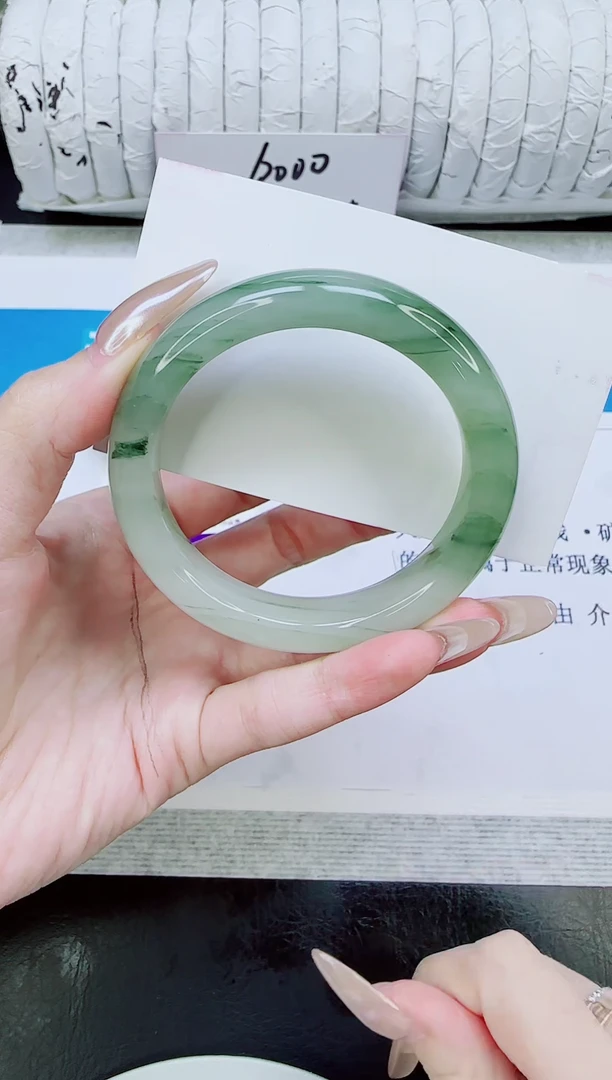 未镶嵌手镯石英质玉247/54