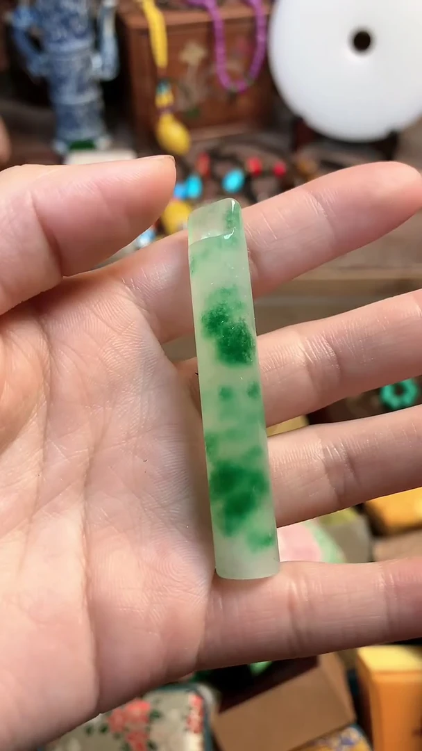 【闪购商品】翡翠颈饰未镶嵌玉瑞专属精选摆件