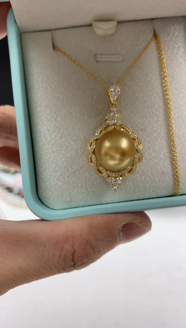 银S925镶嵌FF海水珍珠金珠吊坠(赠链）