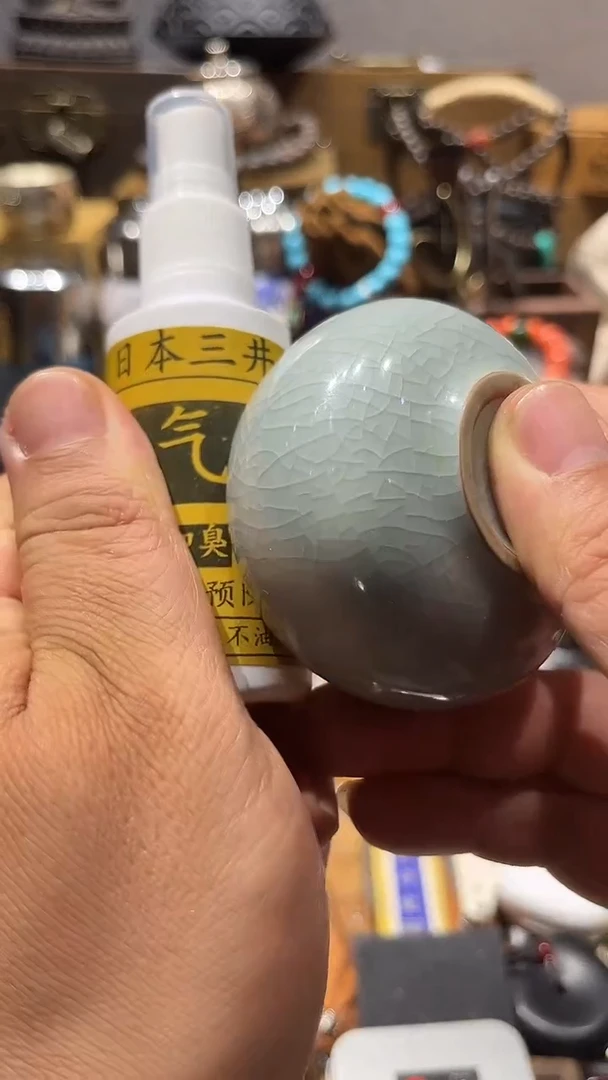 瓷片闪购商品 如图所示