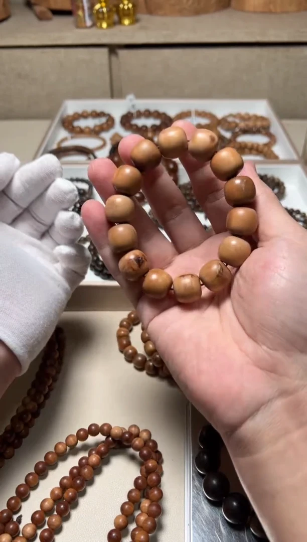 檀香木手串/手链微瑕 15x16顺纹