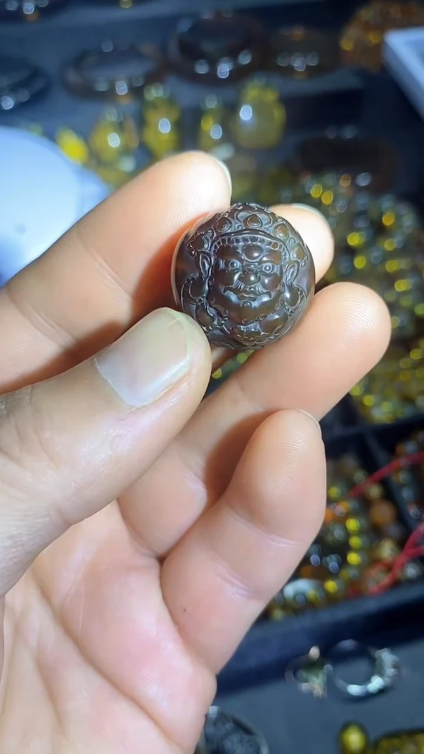 琥珀颈饰未镶嵌天然缅甸琥珀黑天单珠