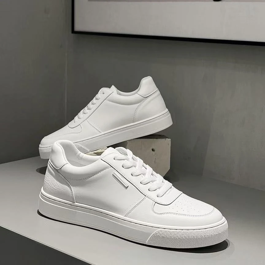 经典白贝壳/黑贝壳 时尚运动板鞋