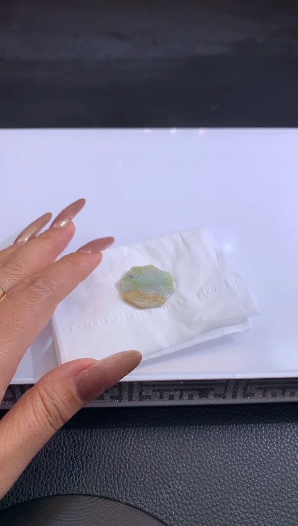 【闪购商品】定制翡翠未镶嵌翡翠