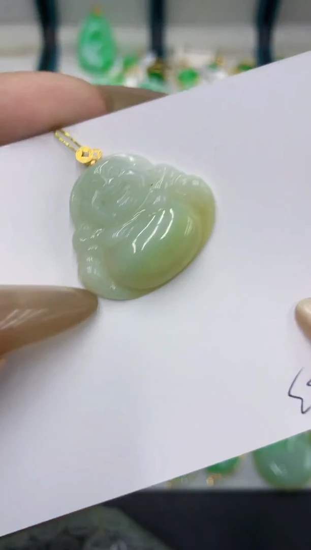 颈饰18K金镶嵌翡翠11111