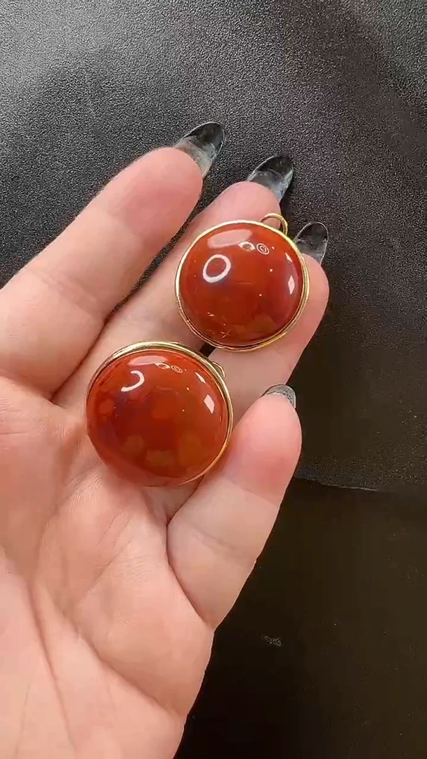 颈饰未镶嵌南红玛瑙耳环