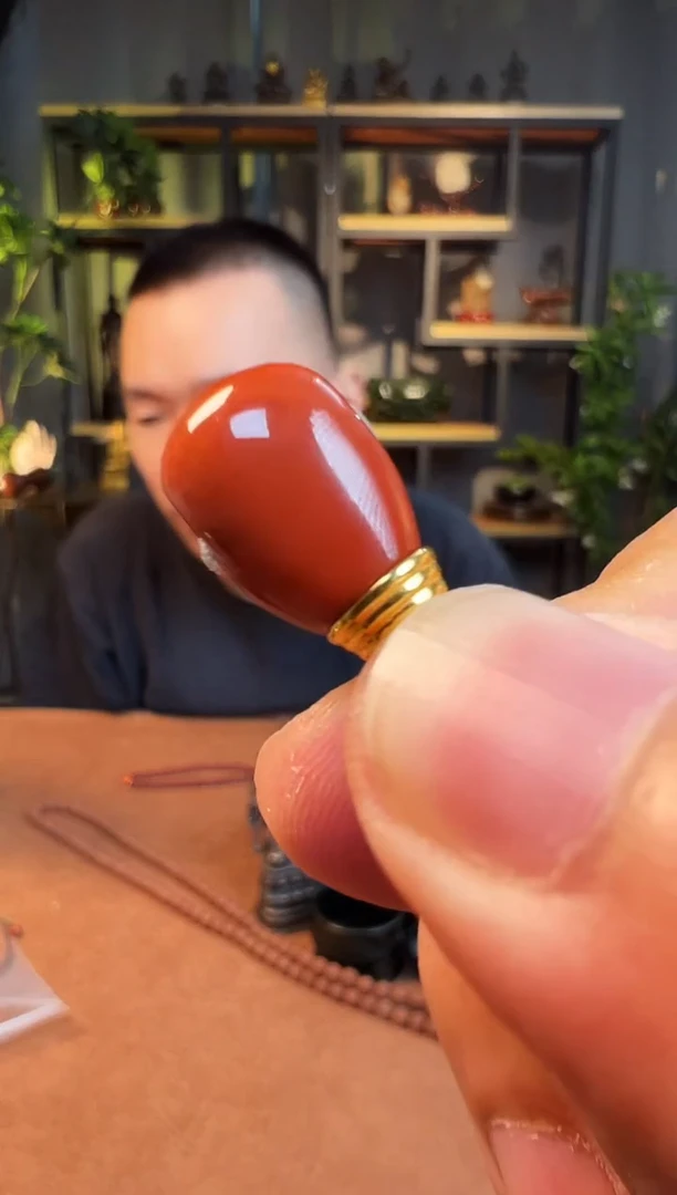 吊坠(不含链)18K金镶嵌南红玛瑙板*三通吊坠