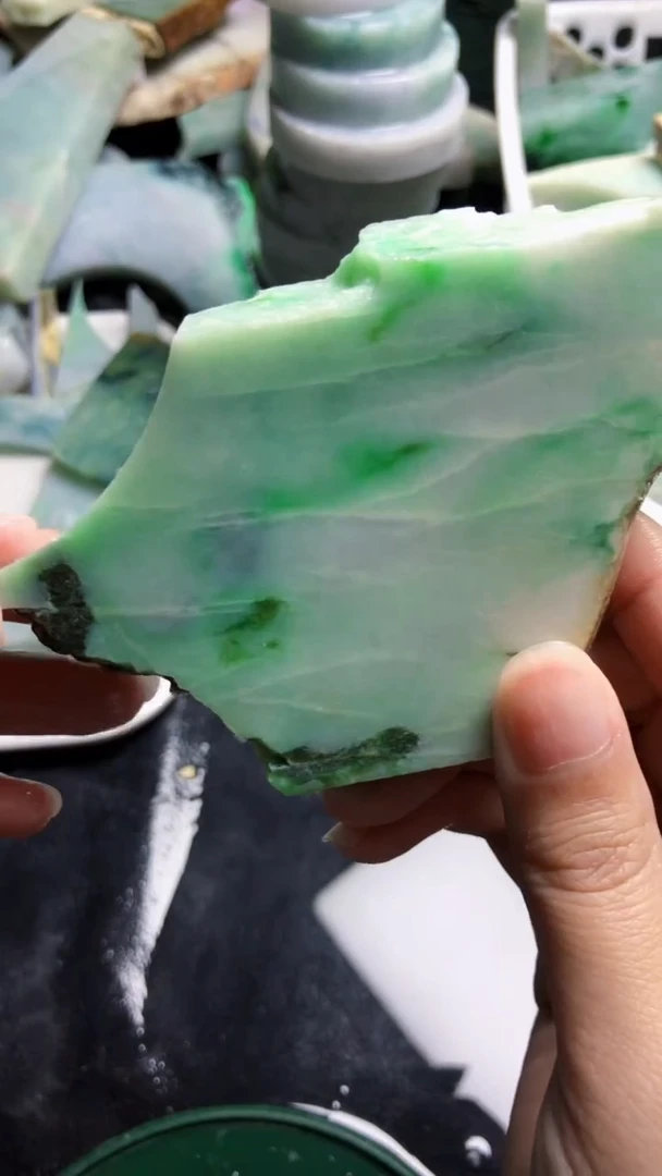 颈饰未镶嵌翡翠新店开业大优惠123