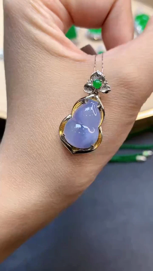 【闪购商品】翡翠吊坠(不含链)18K金镶嵌2979