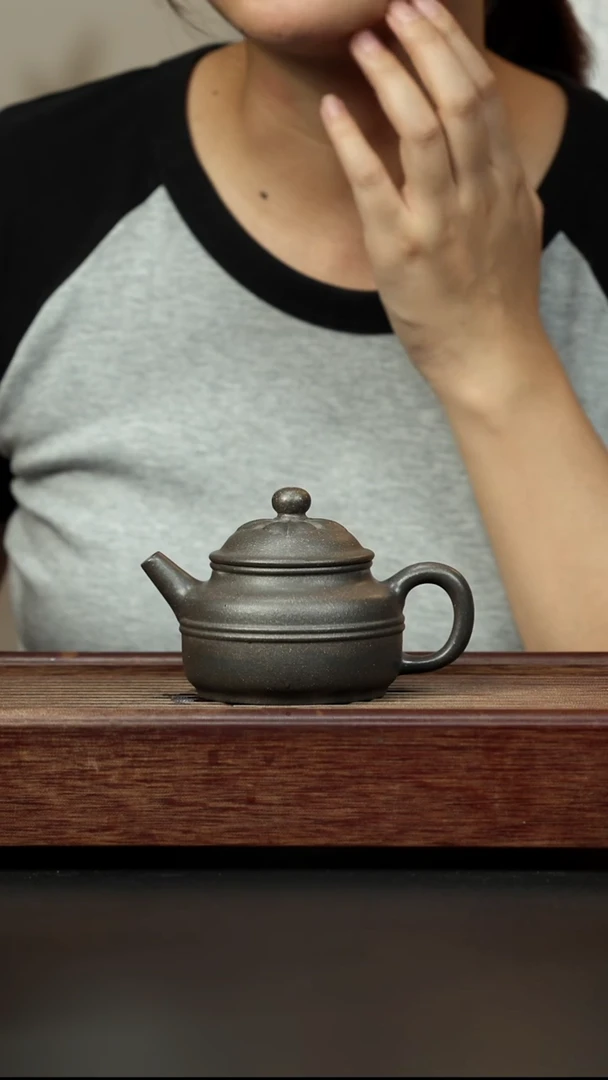 紫砂茶壶百年岩中泥 菱花德钟