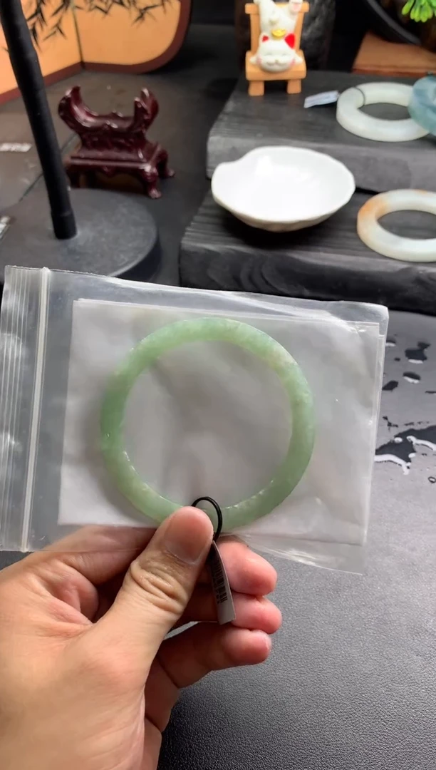 未镶嵌手镯定制翡翠58-60圈